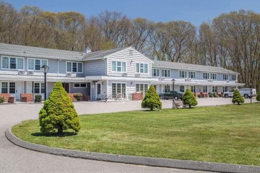 Rodeway Inn Waterford - New London - Housity