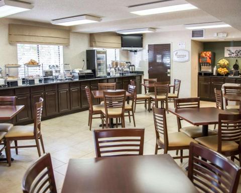 Sleep Inn University Place - Housity