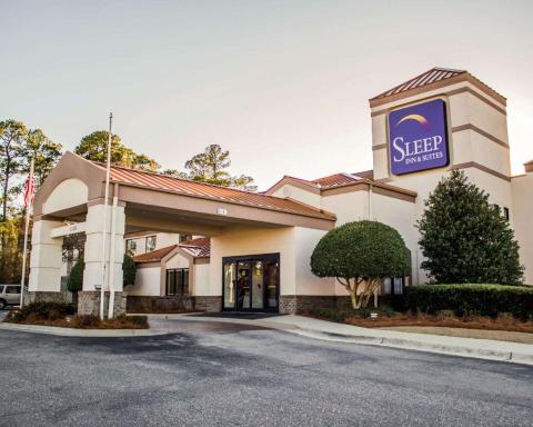Sleep Inn & Suites Spring Lake - Fayetteville Near Fort Liberty - Housity