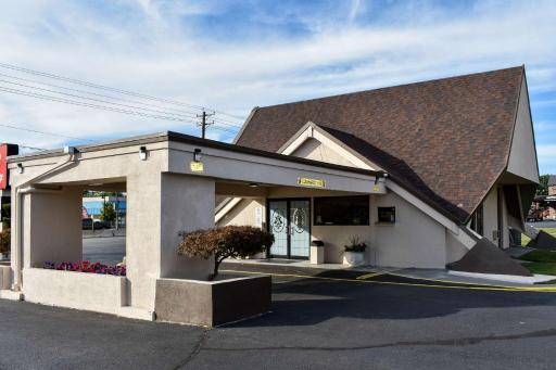 MHO Hotel Bordentown - Housity