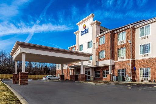 Comfort Inn & Suites Dayton North - Housity