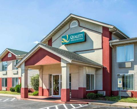 Quality Inn & Suites Middletown - Franklin - Housity