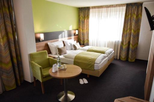Martins Klause Airport Messe Hotel - Self Check-In - Housity