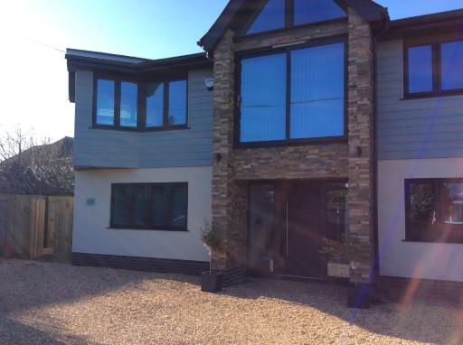 Cliff Top Studio - Housity