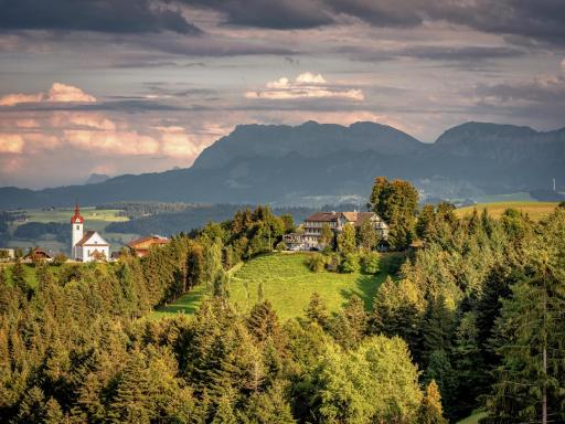 Landgasthof Hotel Menzberg - Housity