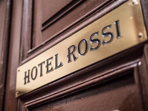 Rossi Hotel - Housity