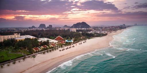 Sandy Beach Non Nuoc Resort - Housity