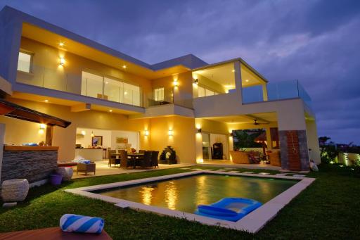 Villa Kintana Naka - Housity