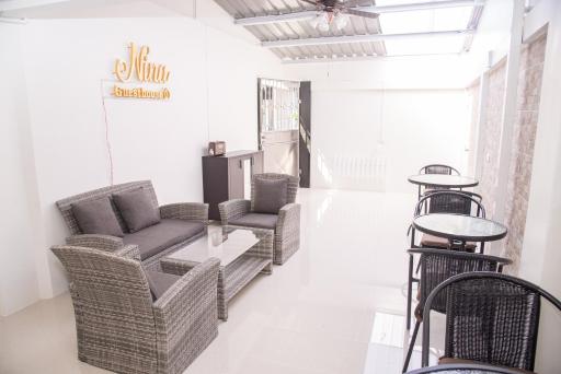 ninaguesthouse - Housity