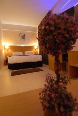 Africa Nova hotel - Housity