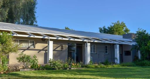 1150 on Bain - Self Catering - Housity