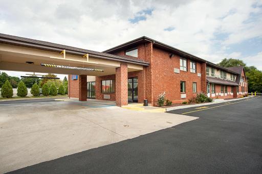 Motel 6-Binghamton, NY - Housity