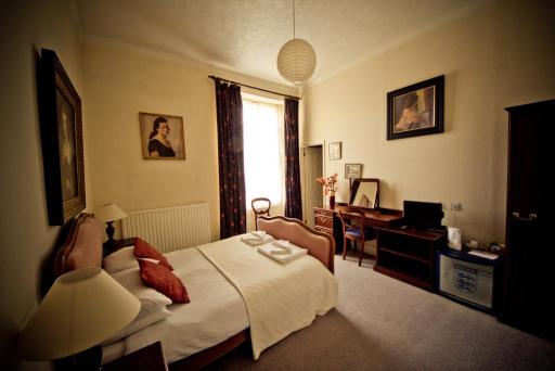 The White Hart Hotel - Housity