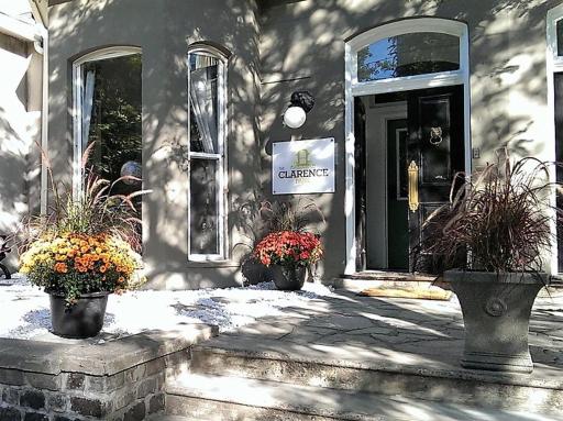 The Clarence Park - Housity