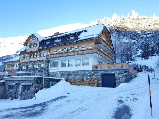 Tauernhaus Appartment - Housity