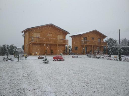 Kastor Chalets - Housity