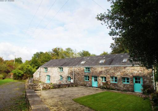 Ysgubor Glyn - Housity