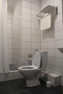 Hotel Inju Hills - Housity