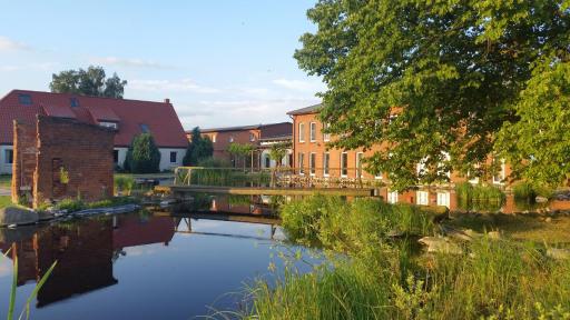 Landhotel Kreien - Housity