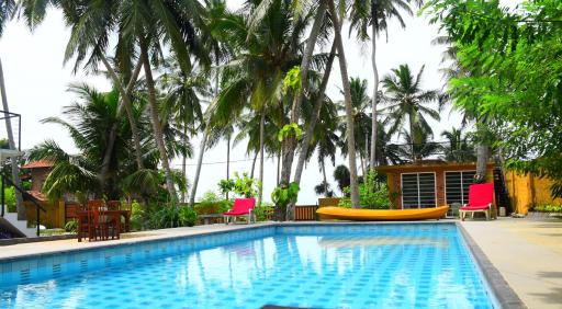 Ocean Caves, Balapitiya - Housity