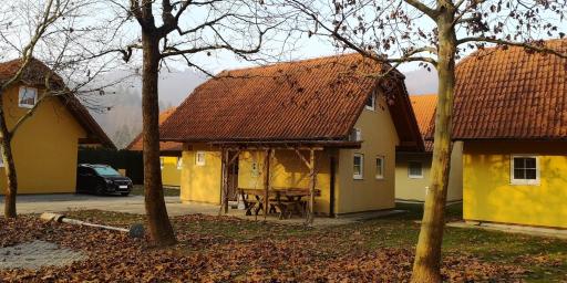 Apartmajske hiške Lubadarček - Housity