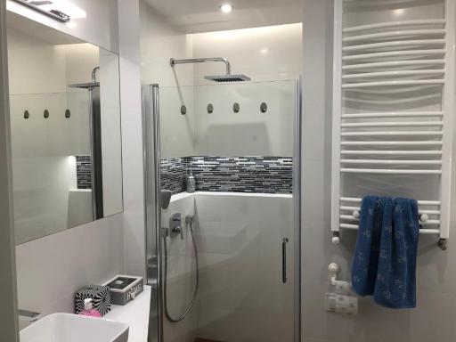 Klimatyzowany Apartament Paris - Housity