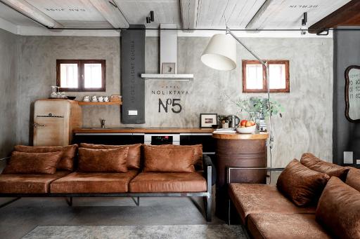Noliktava No 5 - Housity