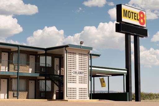 Motel 8 Laramie - Housity