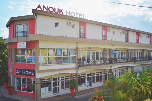 Anouk Hotel - Housity