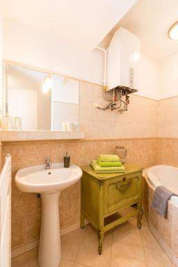 Apartment Sirius F in center of CB - Housity