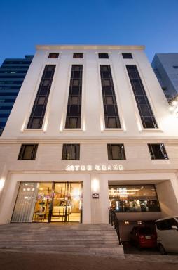 The Grand Hotel Myeongdong - Housity