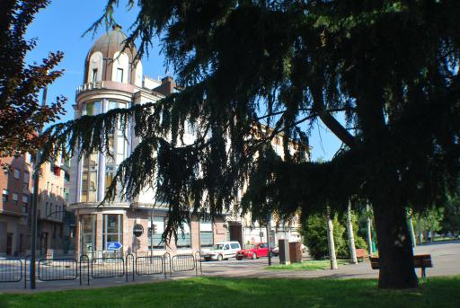 Hotel Mieres del Camino - Housity