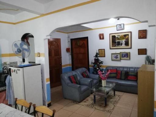 Arlleane Sidney's Relaxation Home Master's Pink Bed Room - Hizvo