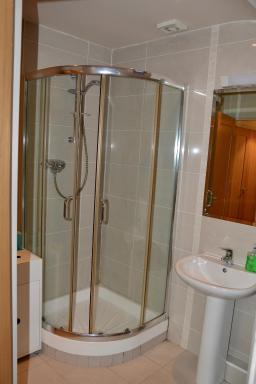 Apartment 3, Oakleigh House, Donnybrook Hill, Douglas Cork - Housity