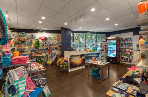 Breakers Resort Hotel - Housity