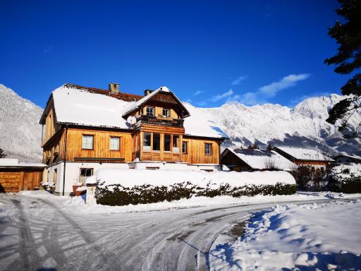 Der grimmige Berg - Housity