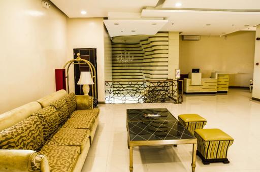 Dreamwave Hotel Lemery - Housity