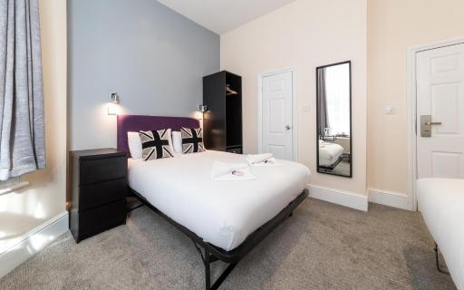 Royal London Hotel By Saba - Housity