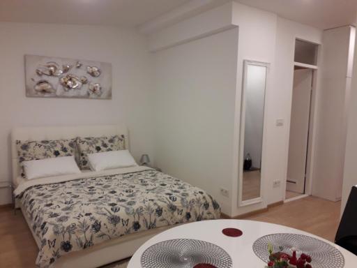 APARTMAN MMVG STUDIO Zagreb Airport - Housity
