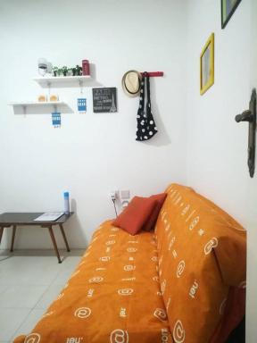 Beachfront Sliema Vacation Home - Housity