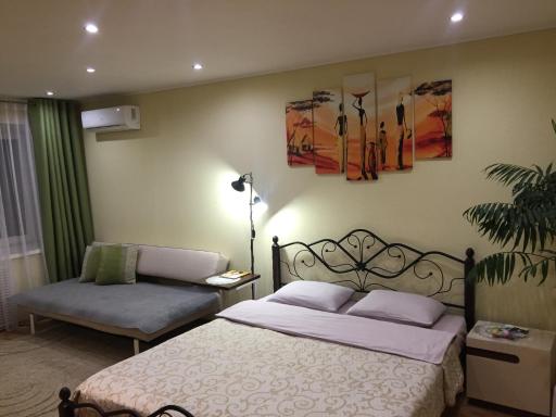 Apartment on Komsomolskiy prospekt - Housity