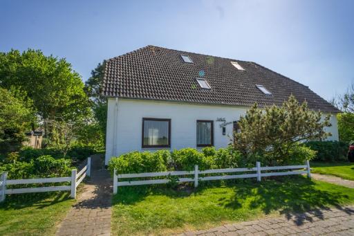 Wildrose EG (2) - Housity