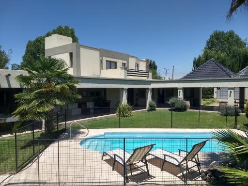 house with pool Luján de Cuyo Consulta Promo - Housity