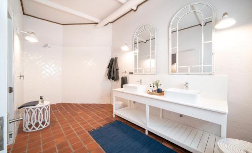 Indigo by The Oyster Collection - Housity