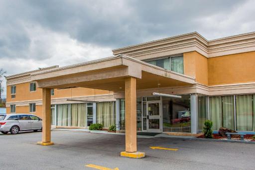 Rodeway Inn Bedford - Housity