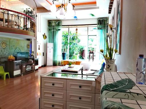 Ting Yu Ge ApartHotel - Housity