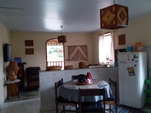 Casa na Vila de Lumiar perto poço de rio wi-fi Próximo ao Centro - Housity