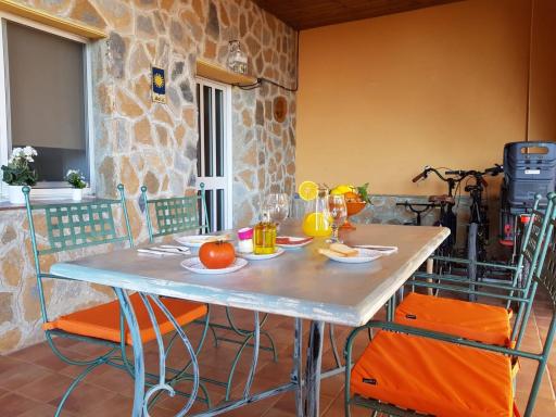 Les Mercès - Housity