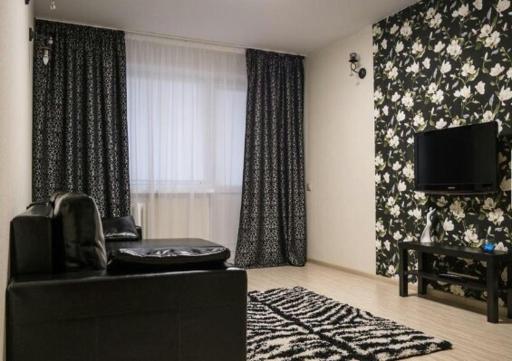 s on Zaslonova32 - Housity