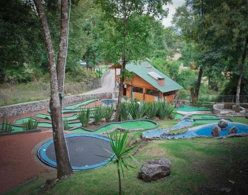 Cabañas El Estribo Hotel - Housity